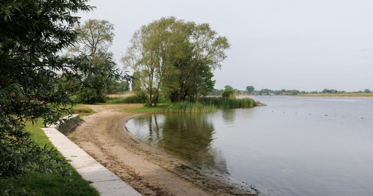 Willa Mooi Huisje Aan De Maas Op-Op-Andel Zewnętrze zdjęcie